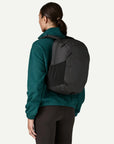 Patagonia - atom daypack 24L - smolder blue