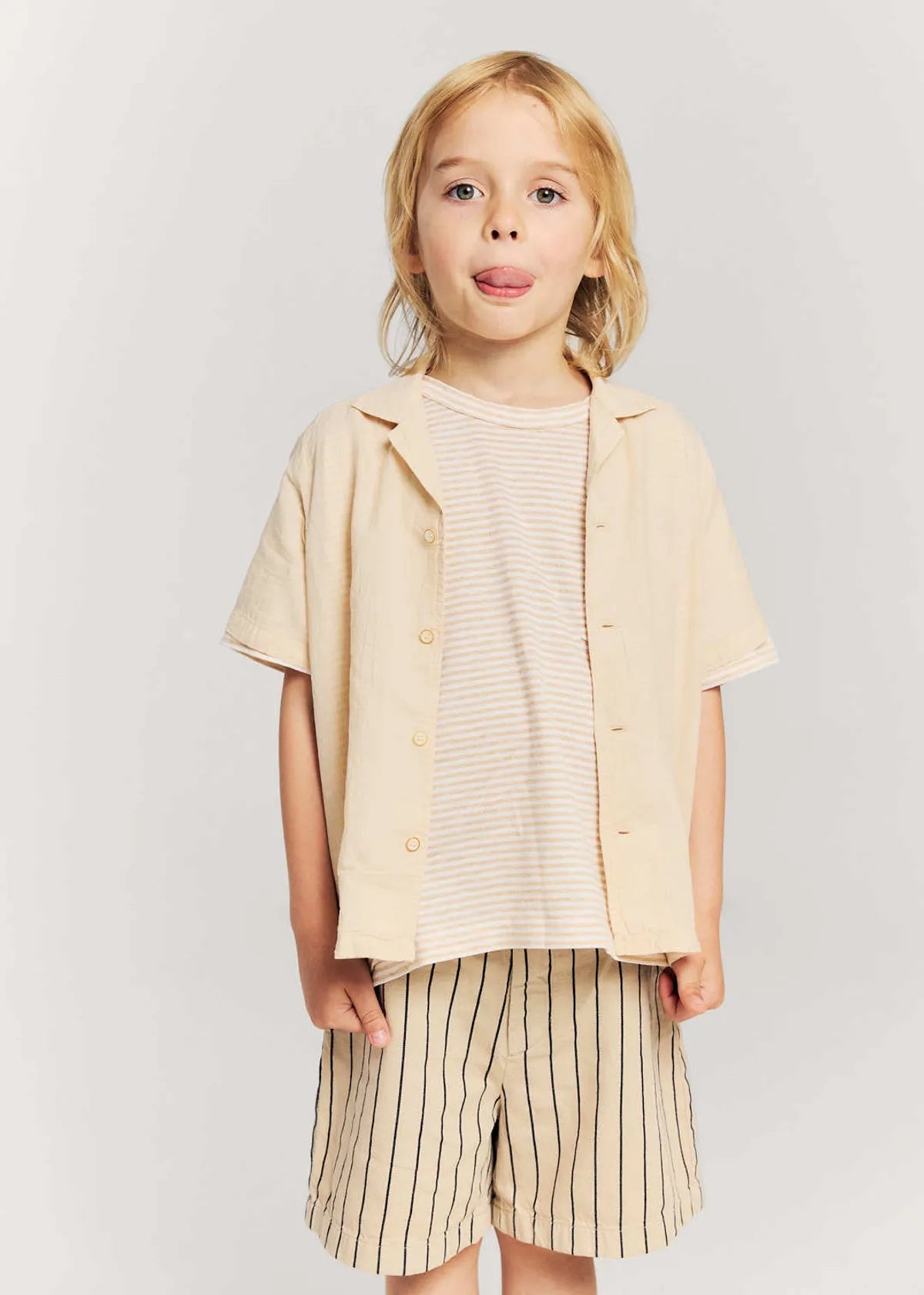 Morley - sault - pocket t-shirt - sand