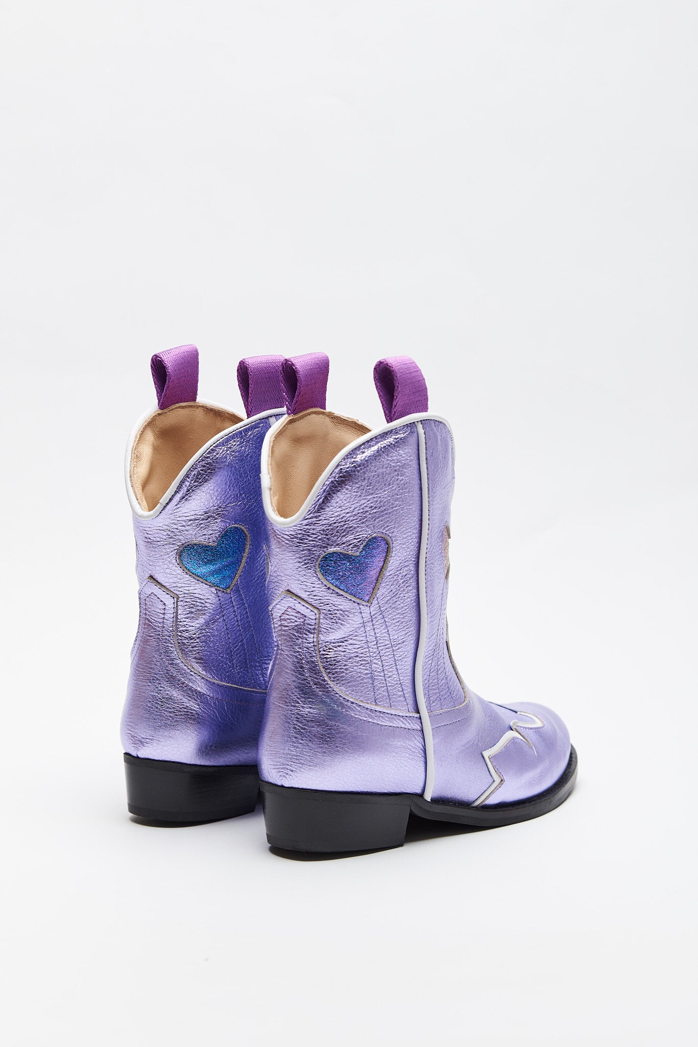 Maison Mangostan - sweetheart boots - lilac