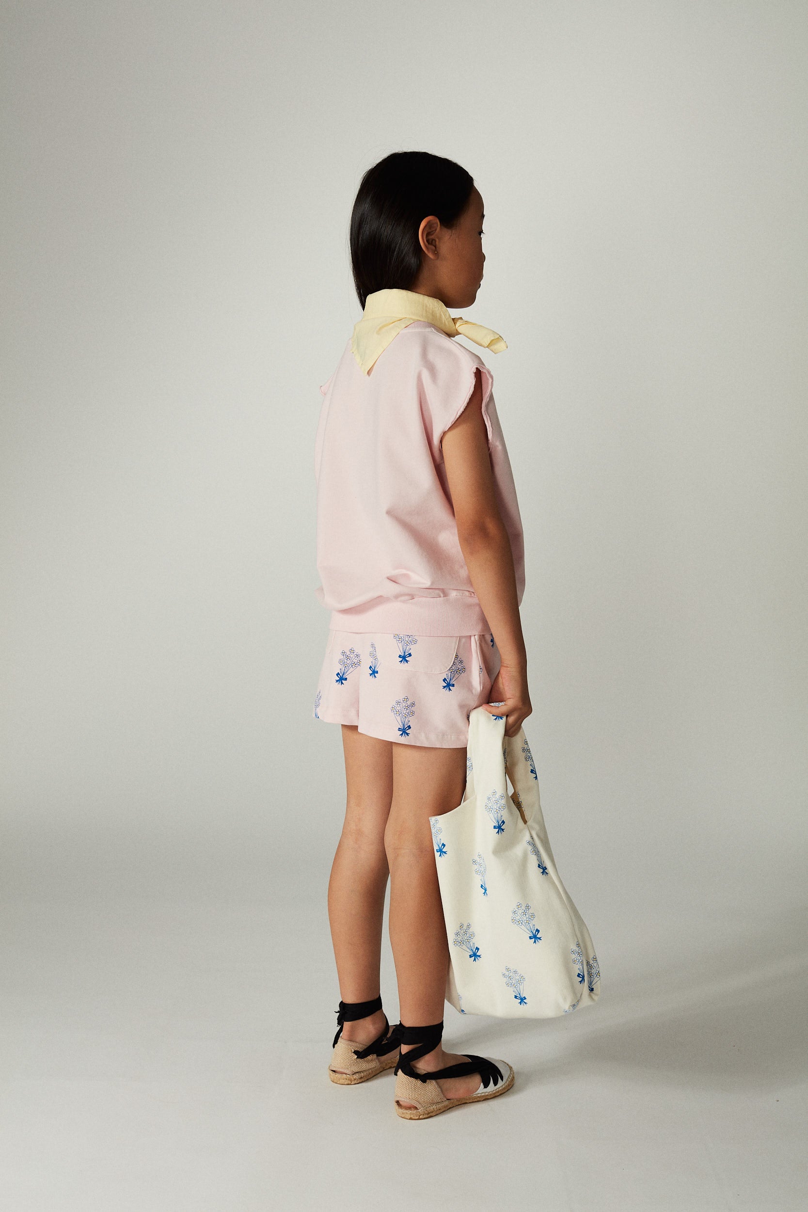 Weekend house kids - boucquet all over shorts - pink