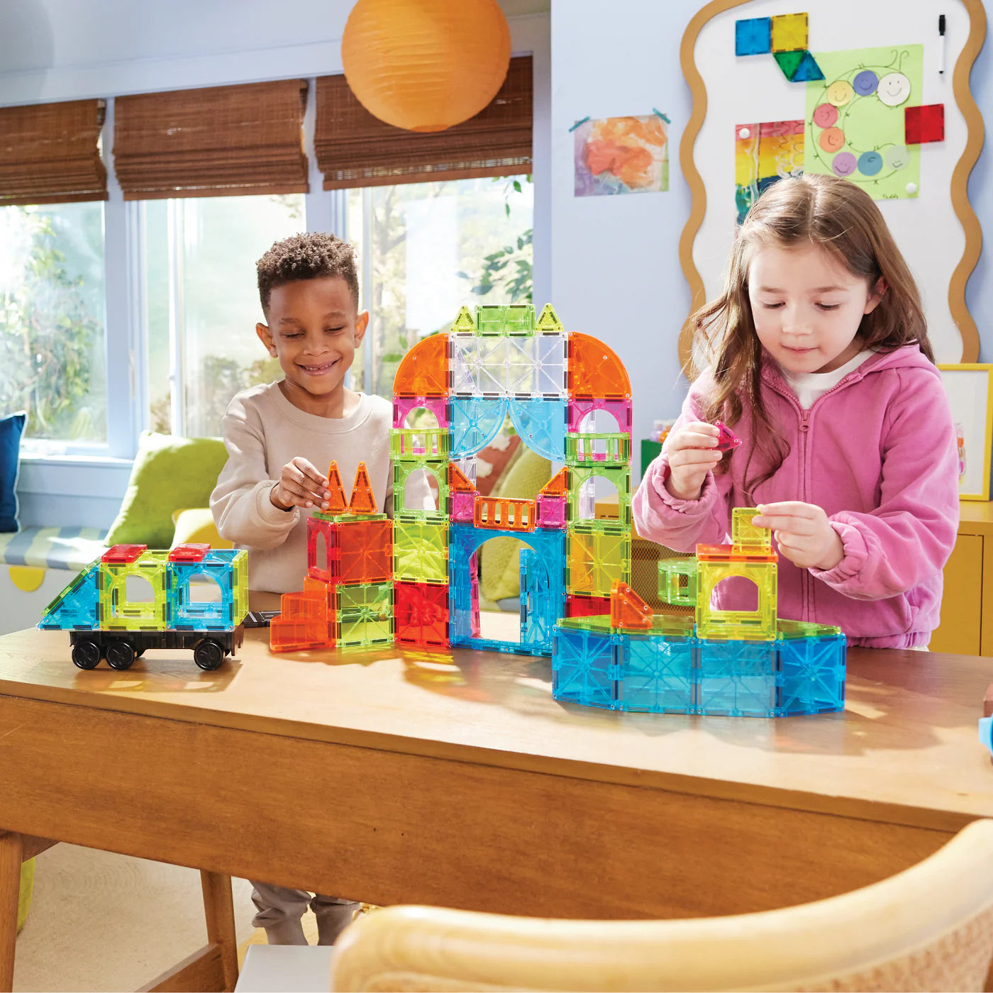 Magna Tiles - city center - 110 pcs