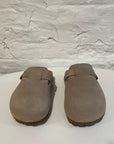 Suede clogs - beige