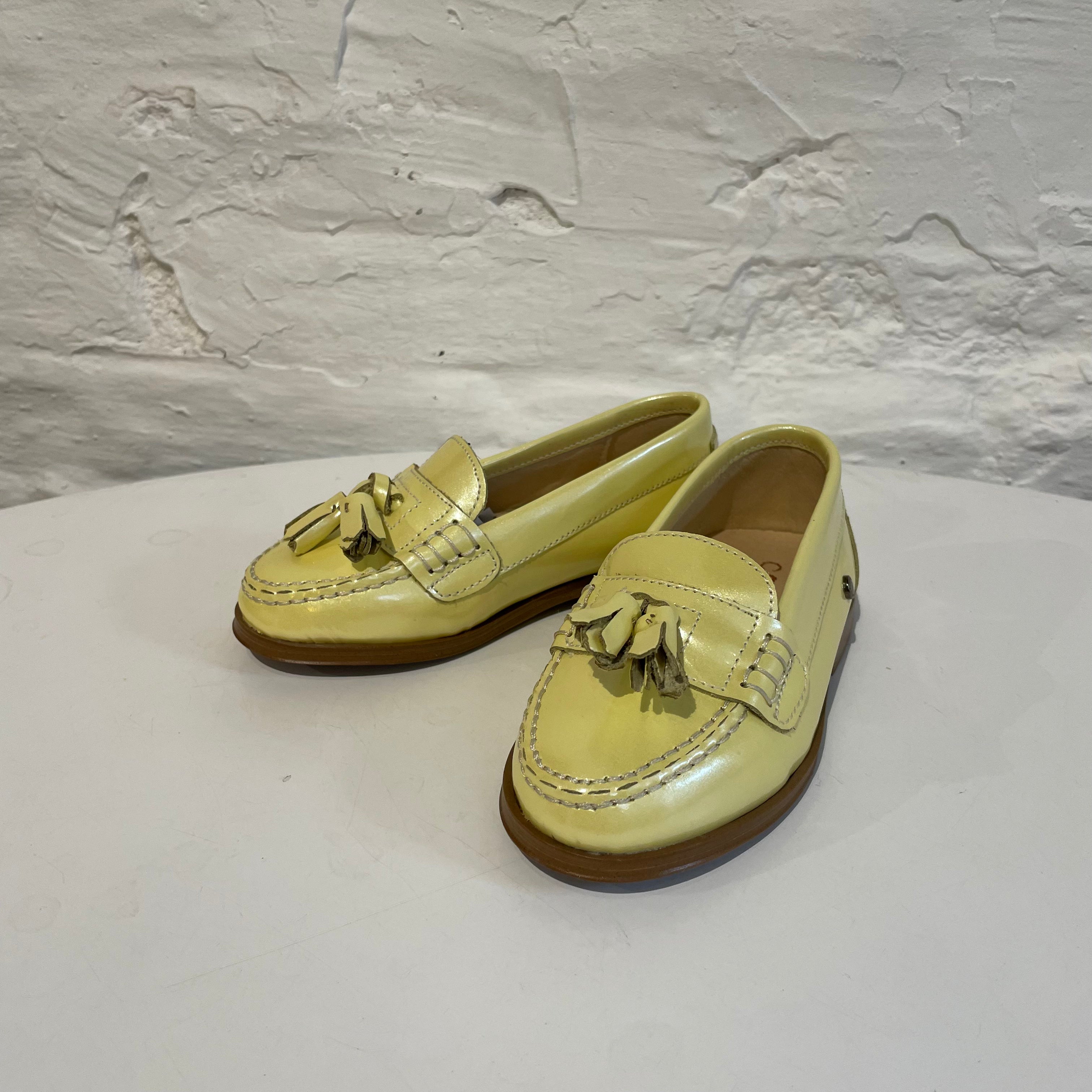 Loafers with tassel - butter