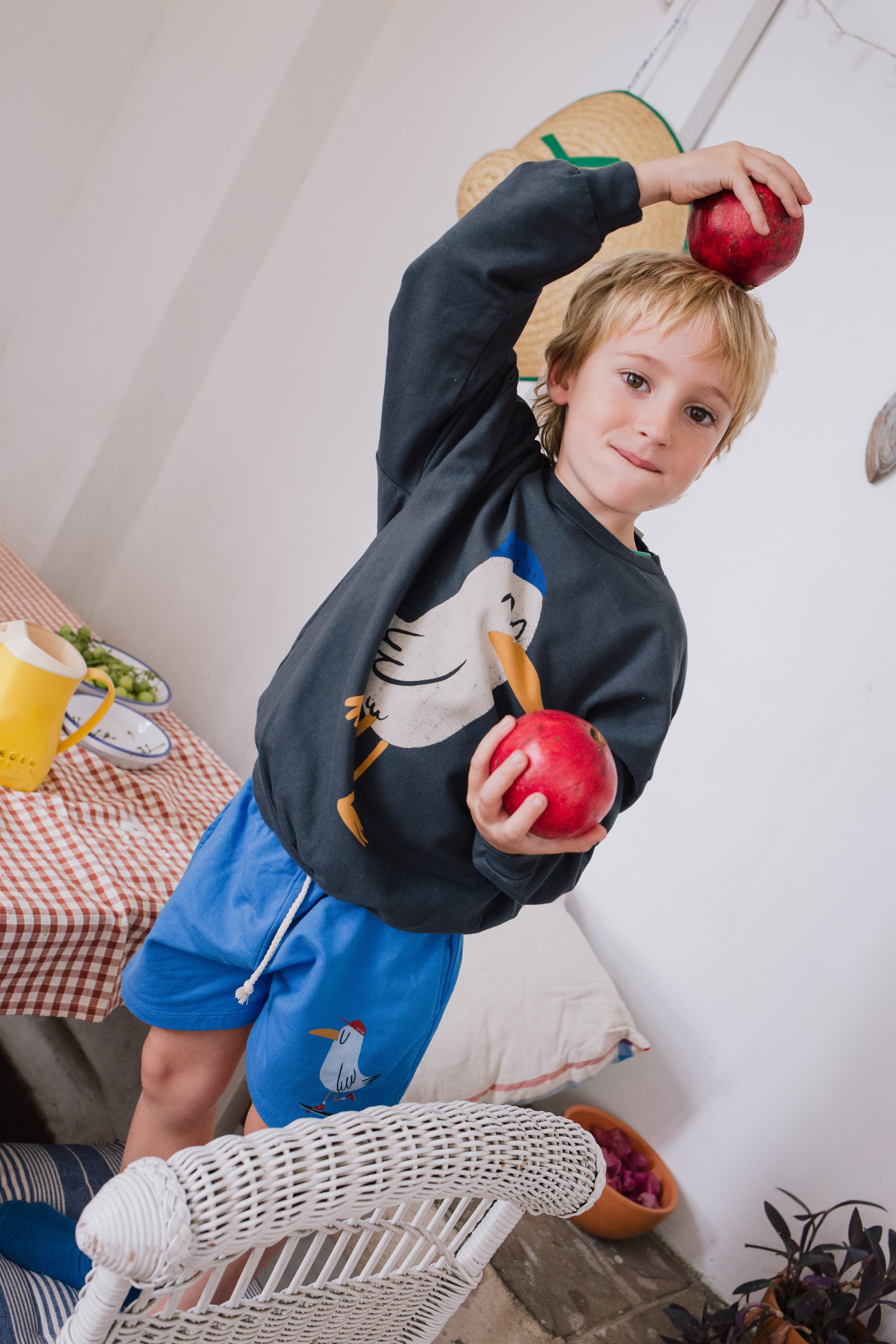 Lotie Kids - pocket shorts - skating seagull - royal blue