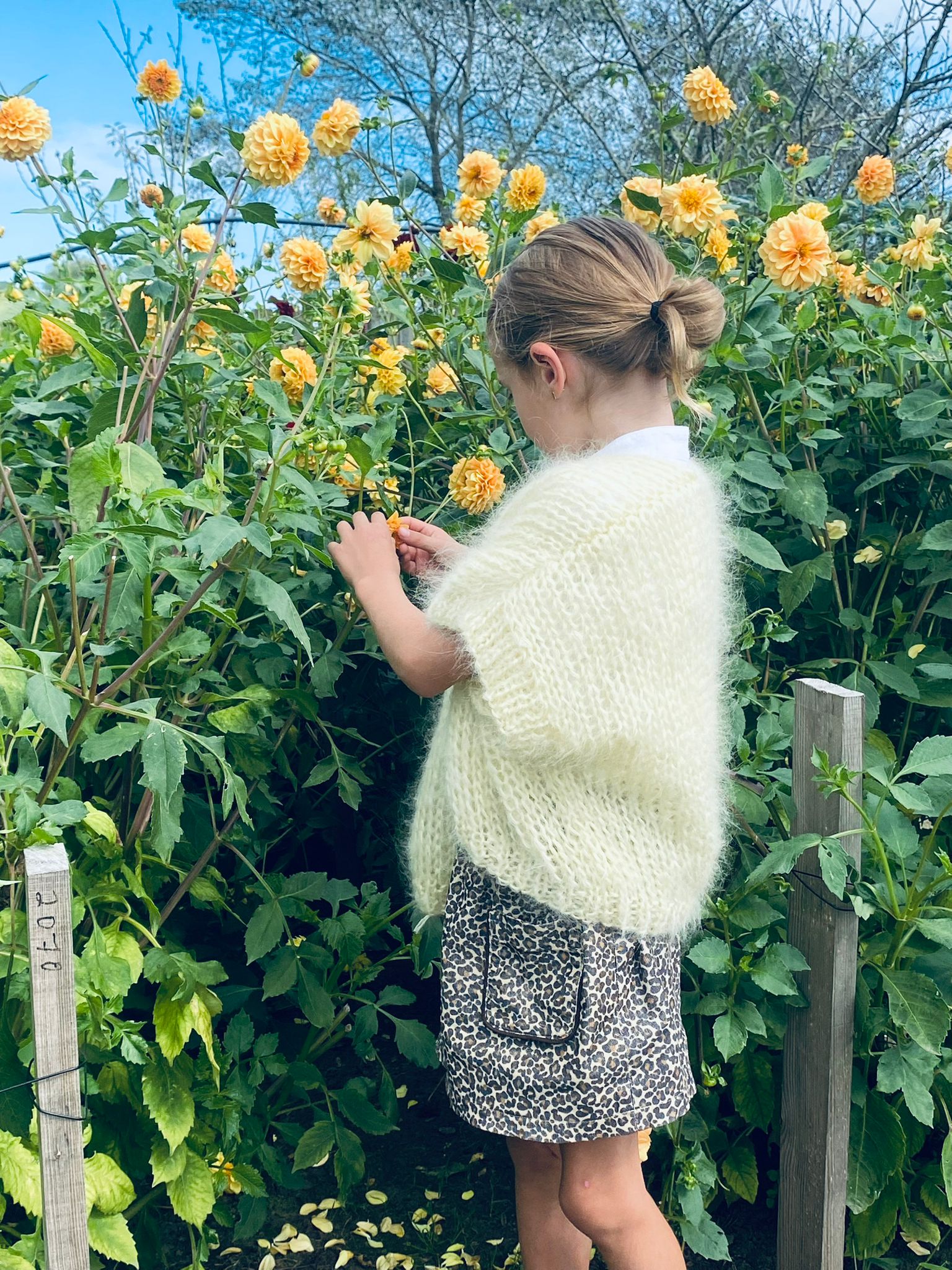 Ariane Knitwear - handmade wool cardigan - yellow