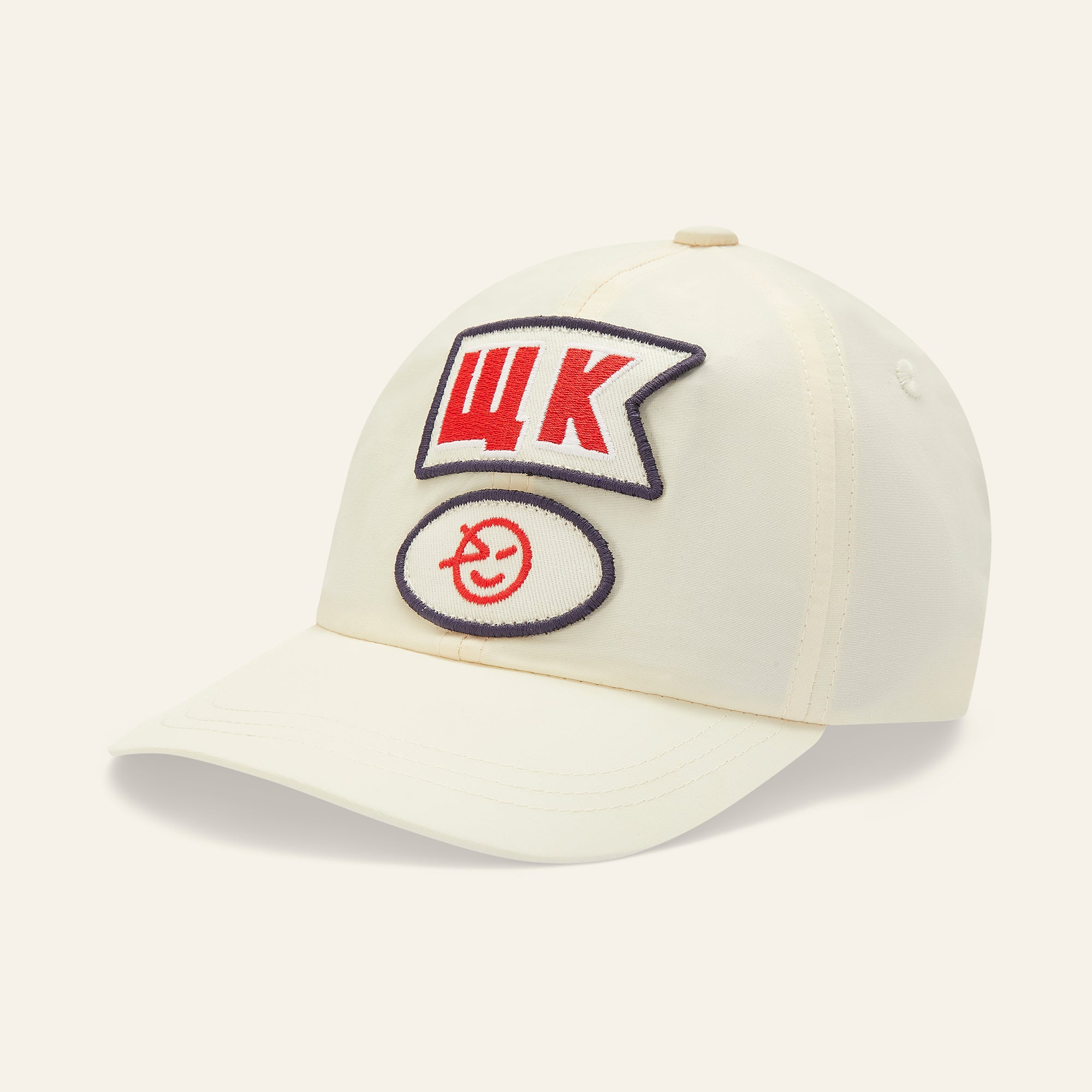 Wynken - nylon badge cap - ecru